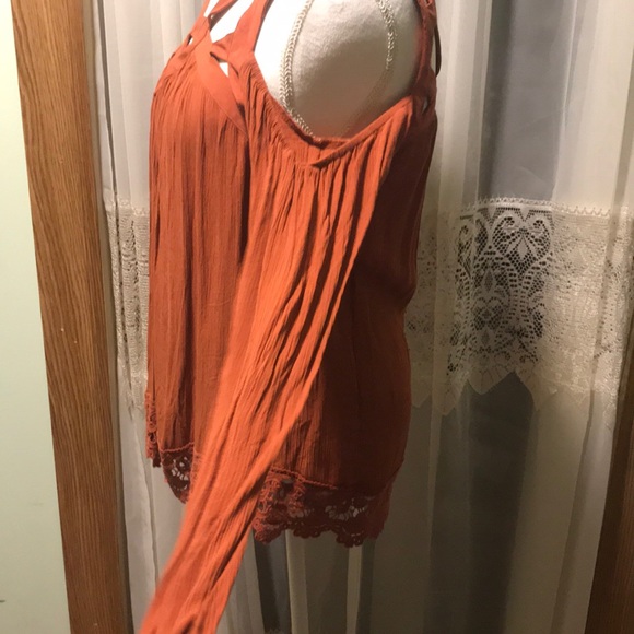 Ginger Top - Picture 2 of 4